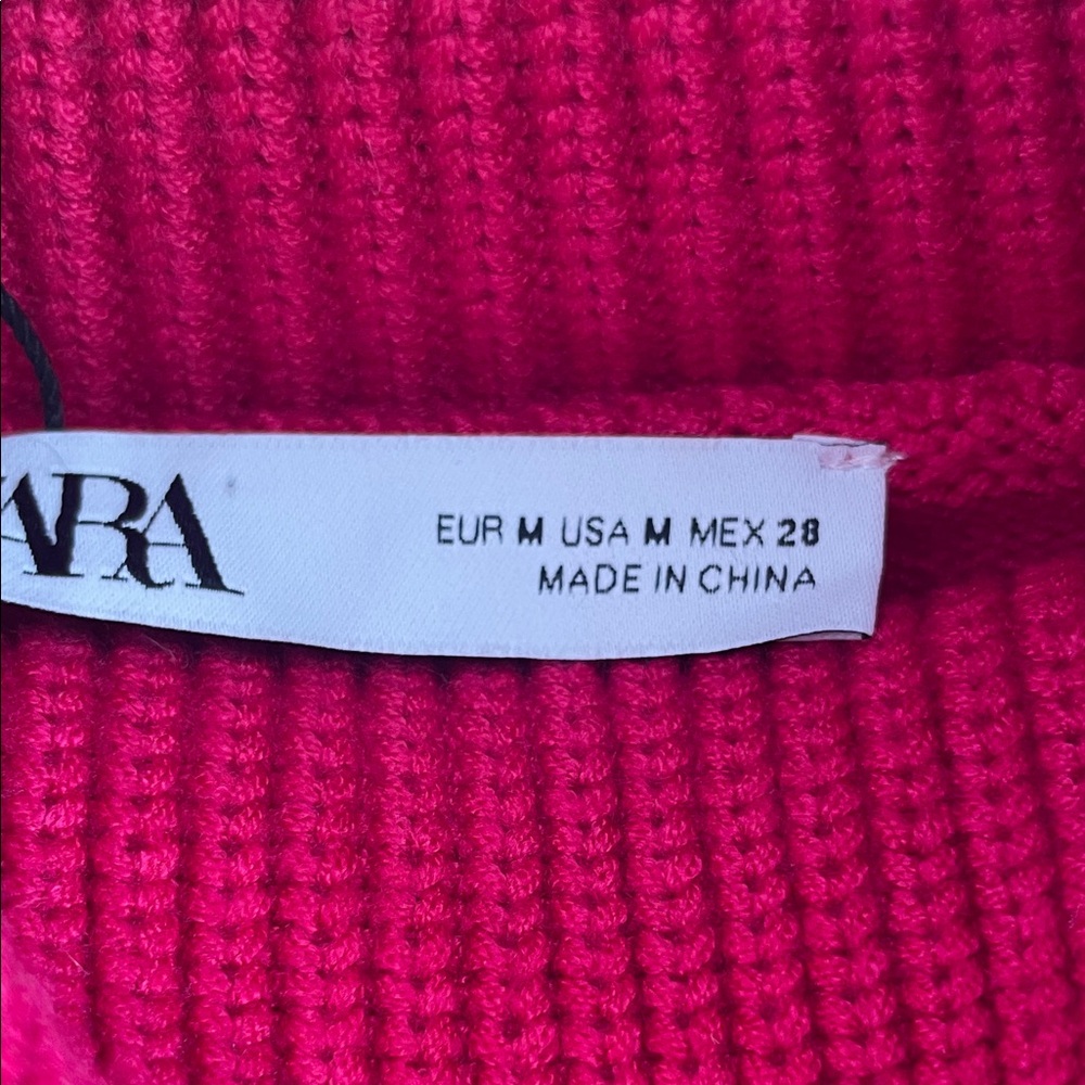 NEW Zara Women's Pink Turtleneck Sweater - Picture 4 of 5